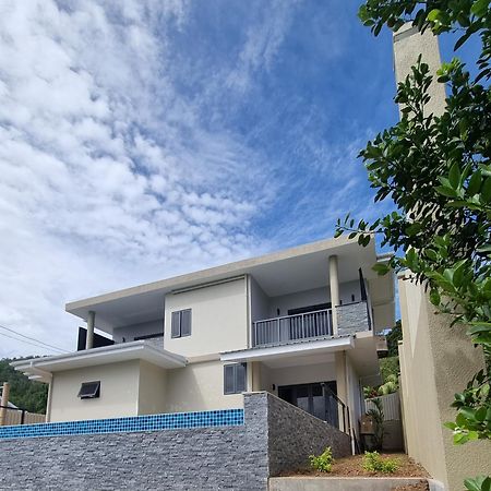 Tranquility Villas เบเซนต์แอนน์ ภายนอก รูปภาพ