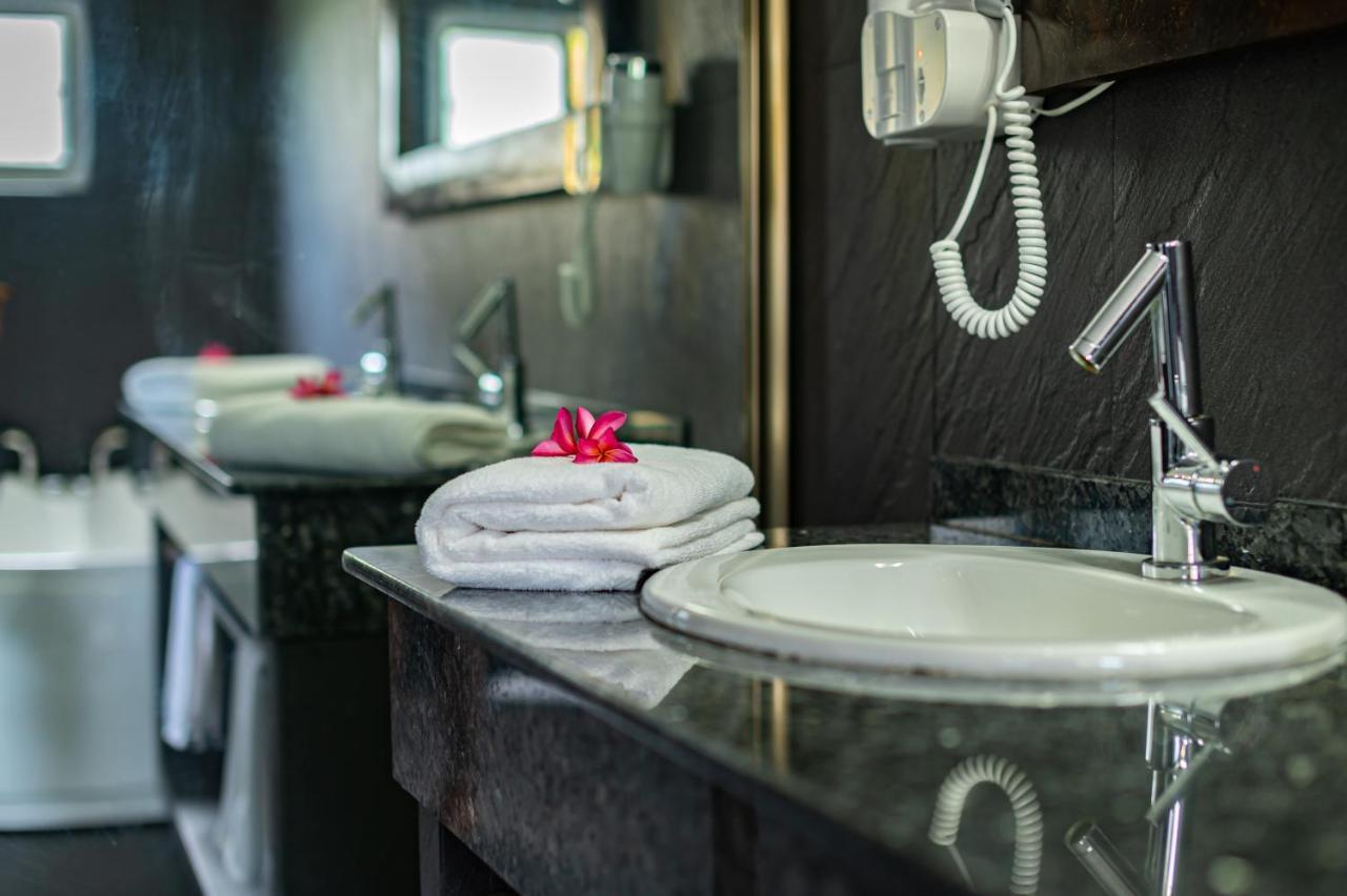 Tranquility Villas เบเซนต์แอนน์ ภายนอก รูปภาพ