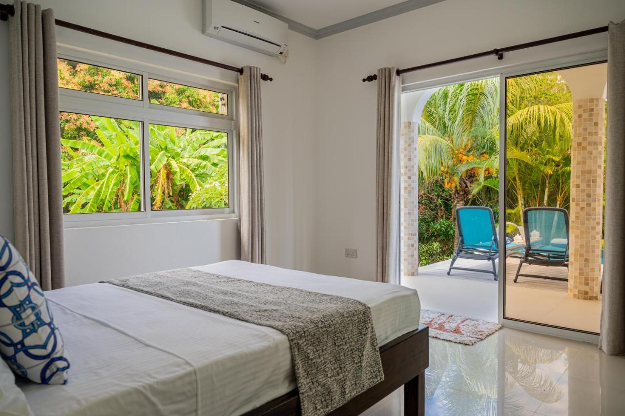 Tranquility Villas เบเซนต์แอนน์ ภายนอก รูปภาพ