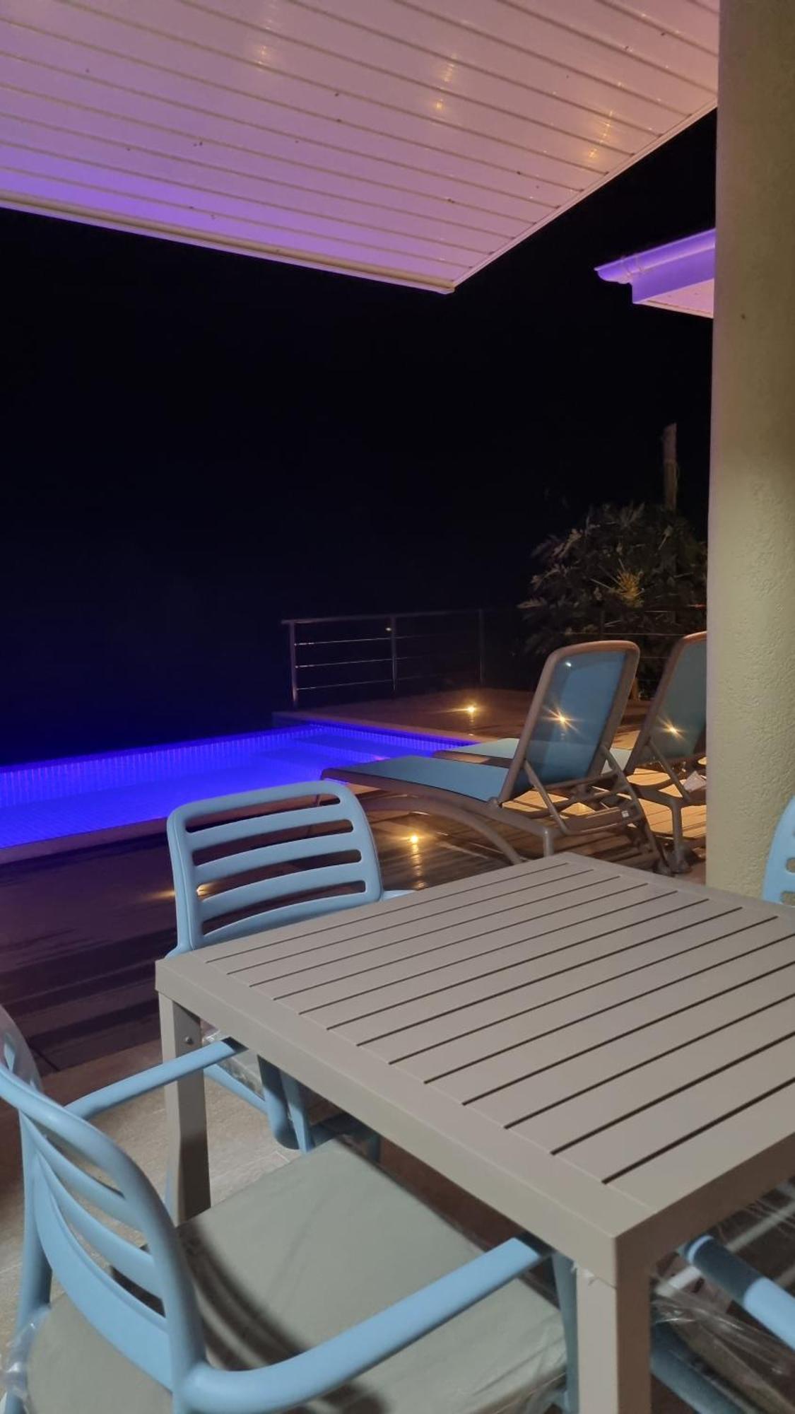 Tranquility Villas เบเซนต์แอนน์ ภายนอก รูปภาพ